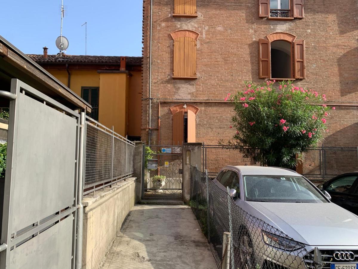 Casina Delle Rose Apartment Bologna Ngoại thất bức ảnh